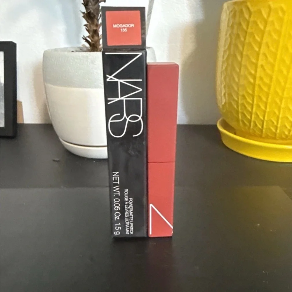 NARS Powermatte Lipstick 135 Mogador full size